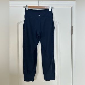 Lululemon Align joggers, cropped length